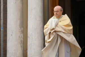 2021-04-11 H Petrus Banden Overschie onttrekking eredienst (102) (1)