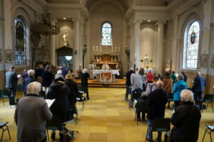 2021-04-11 H Petrus Banden Overschie onttrekking eredienst (30)