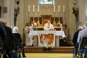 2021-04-11 H Petrus Banden Overschie onttrekking eredienst (37)