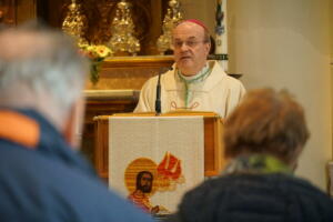 2021-04-11 H Petrus Banden Overschie onttrekking eredienst (48)